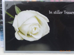 In stiller Trauer 30-026