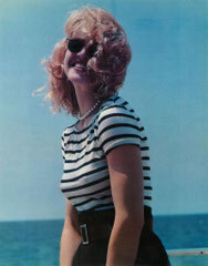 467-006 ROCK EXPRESS/POSTCART PORTFOLIO