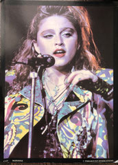 C123 MADONNA/PARAMOUNT SYNDICATIONS