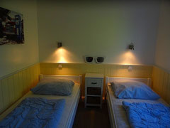 Das Schlafzimmer mit 2 Einzelbetten