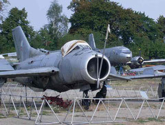 MiG19 0412-3