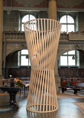 Ein Hauch von Leben / 2024 / Höhe 400 cm x Durchmesse 195 cm/100cm/150cm
