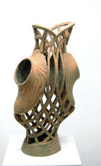Figur III / 2014 / 30 x 21 x 62 cm / Eschenholz geflammt, Ölfarbe