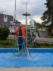 Bild: Wünschendorf Erzgebirge Springbrunnen 2026