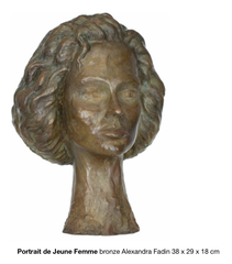 "Portrait de Jeune Femme" Sculpture en bronze