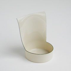Partialform mit grüner Kante | 2004, H: 108 mm, Limoges-Porzellan