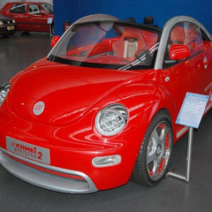 VW New Beetle - Kamei Beetser II von 2002. Bereits vor der eigentlichen Veröffentlichung des Beetle-Cabrios entwickelte Kamei diesen Prototypen des offenen Zweisitzers.