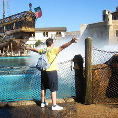 Und wo wir nach den ganzen Wasser-Fahrten eh schon naß waren: Jetzt aber richtig!!!