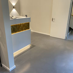 Betonböden, Spachtelboden und Verlaufsbeschichtungen aller Art wie Naturkalk, Mineralien und Kunstharz