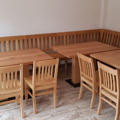 Eckbank für Bauernhofcafe