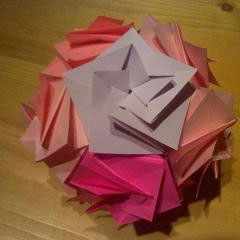 Modular-Origami/Autor:Enrica Dray/Faltarbeit:Origami-Micha