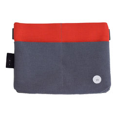 10. grijs/rood. tasje  A- €28,50   tasje B- €31,50 