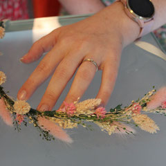 Atelier DIY création d'une couronne de fleurs séchées
