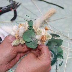 Atelier DIY création d'une couronne de fleurs séchées