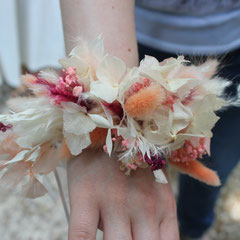 Atelier DIY création de bracelet de fleurs séchées