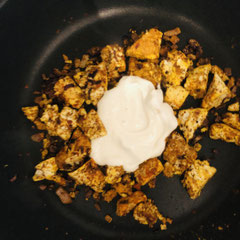 Rührei vegan. Rührtofu.