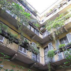 Milano - Edificio vincolato - Via del Lauro, 2