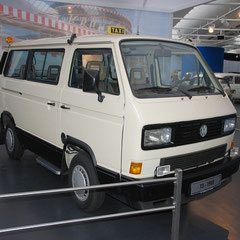 T3-Taxi aus dem Jahre 1988. 4 Zylinder Reihenturbodiesel mit 1,6l Hubraum und 70PS. Der Prototyp "Berlin-Taxi" ging jedoch nie in Serie.