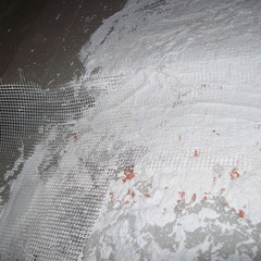 aplicacion de fibras geo-textil, en encuentros de tabique y vigas prevencion grietas