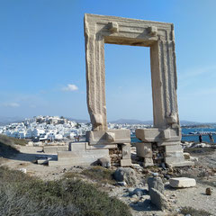 Naxos - Portara: emblème de Naxos.