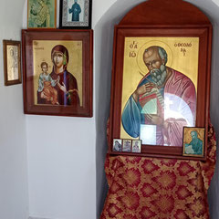 L'intérieur de la mini - chapelle
