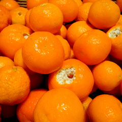 Mandarinensaft pressen