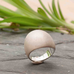 Bague-boule-argent-femme-creation-contemporaine-bijoutier-joaillier-auvergne-rhone-alpes