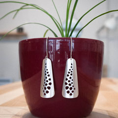 Boucle-d-oreille-argent-vegetale-creation-contemporaine-bijoutier-joaillier-cantal-auvergne-rhone-alpes