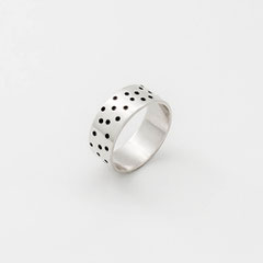 bague-gravure-argent-homme-femme-creation-contemporaine-bijoutier-joaillier-auvergne-rhone-alpes 