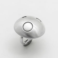 bague-plateau--bulles-rond-argent-femme-creation-contemporaine-bijoutier-joaillier-auvergne-rhone-alpes 