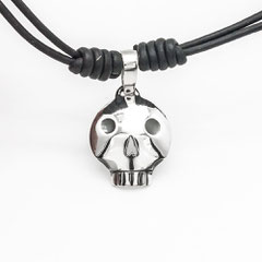 collier-argent-cuir-tete-de-mort-homme-femme-creation-contemporaine-bijoutier-joaillier-auvergne-rhone-alpes