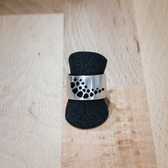bague-bombee-argent-vegetale-homme-femme-creation-contemporaine-bijoutier-joaillier-auvergne-rhone-alpes 