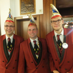 LKC-Präsidenten Norman Greve (mittig), Rechnungsführer Jan Bartels (rechts) und Schriftführer Stephan Schamuhn (links) 