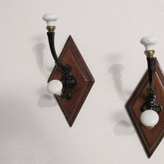 Duo de patères en fonte