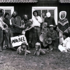Das Kollektiv während eines Aufenthaltes in Drakabygget, 1976