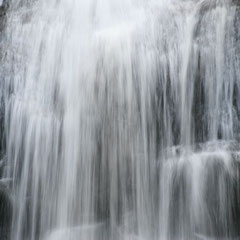 einer der Triple Waterfalls