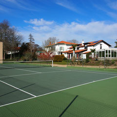 Domaine de Millox vu depuis le terrain de tennis
