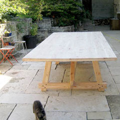 Atelier Marquis - Table exterieure en mélèze