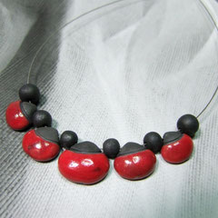 description de ce collier bijou céramique de créateur