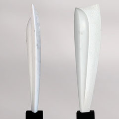 Jetzt - in zwei Ansichten | Carrara Marmor | 74 x 18 x 10 cm (h x b x t) | 2007 | € 4.200.- DDD