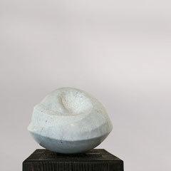 Ruhende | Carrara Marmor | 24 x 26 x 20 cm (h x b x t) | verkauft