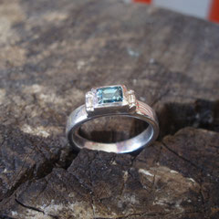 Silberring mit Zirkon