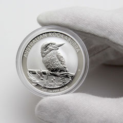 Eine australische Silbermünze mit dem "Kookaburra" / "Lachender Hans".