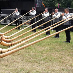 Thomi, Stöff, Bernhard, Thomas, Felix, Werner, Kurt, Fredi, Erika