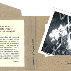Intérieur de la pochette, avec texte de présentation et carte d'identité du sténopé Polaroid, © Annick Maroussy