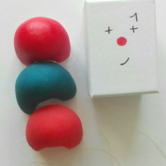 rouge satin , bleu, rouge mat