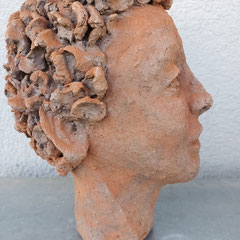 Porträt II, Terrakotta, Tonmehl, reduziert gebrannt, H24cm
