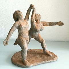 Performance I, Terrakotta, Tonmehl, reduziert gebrannt, h25x18x17cm 