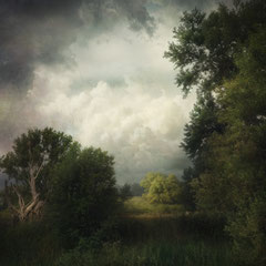 <span style="font-family: Ubuntu Condensed; letter-spacing:0.3em;">THE BIG SKY</span> </p>