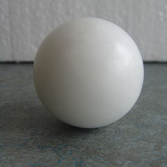Brasilien weiss, Durchmesser 5 cm,  200 gr.   12 Fr.